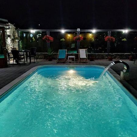 Hotel Vilagora Krushevo Kruševo エクステリア 写真