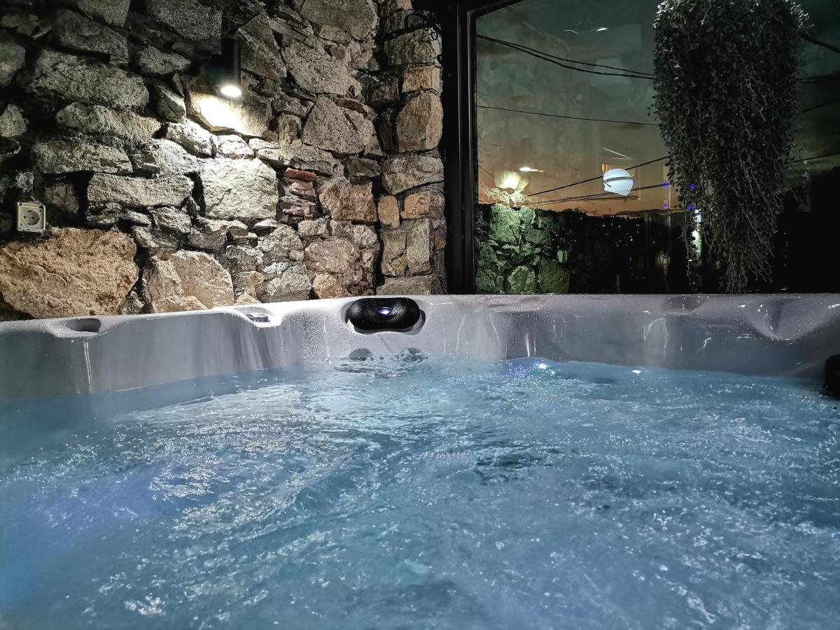 Hotel Vilagora Krushevo Kruševo エクステリア 写真