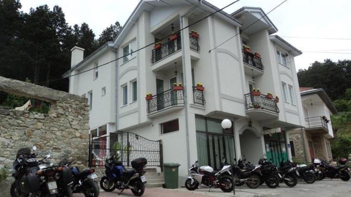 Hotel Vilagora Krushevo Kruševo エクステリア 写真