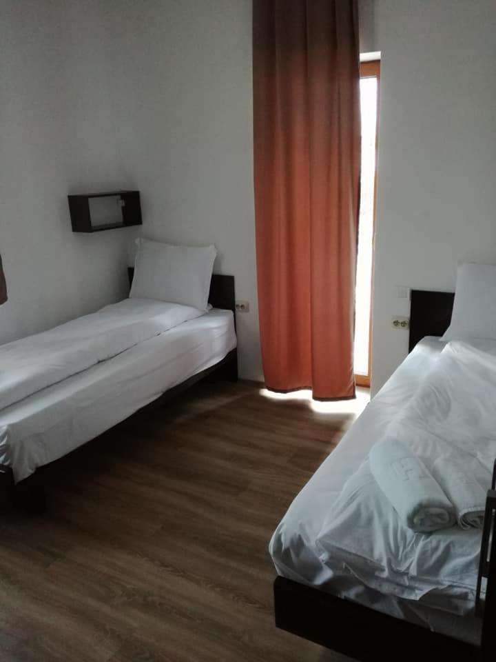 Hotel Vilagora Krushevo Kruševo エクステリア 写真