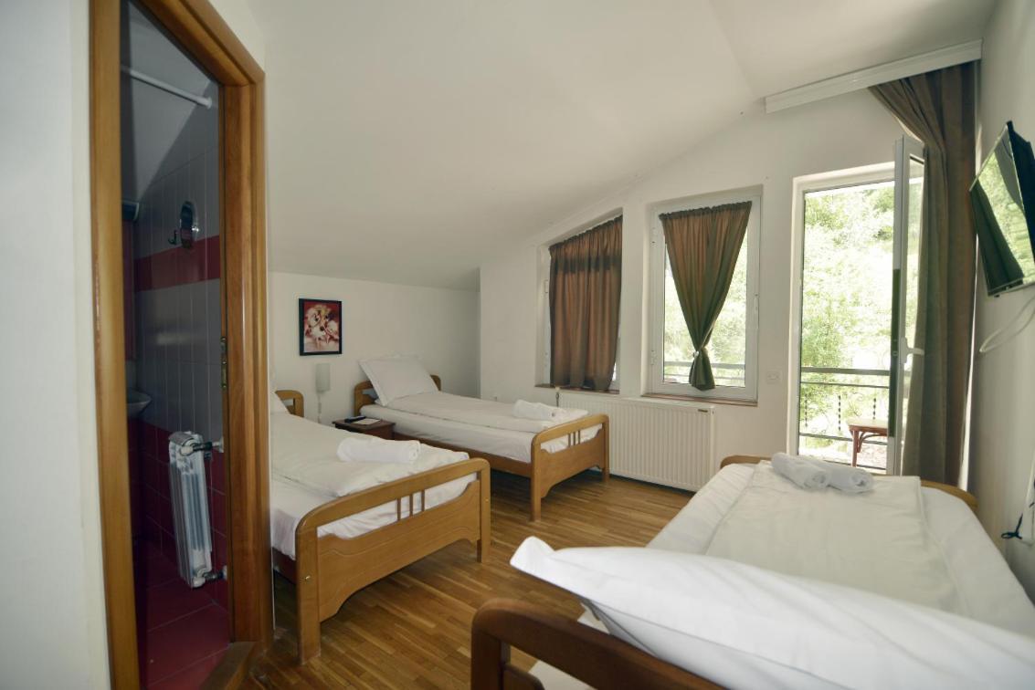 Hotel Vilagora Krushevo Kruševo エクステリア 写真