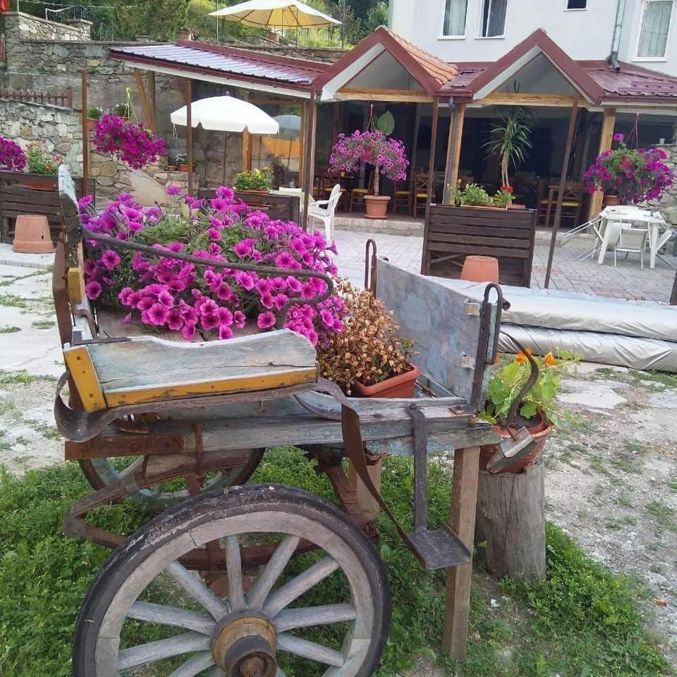Hotel Vilagora Krushevo Kruševo エクステリア 写真